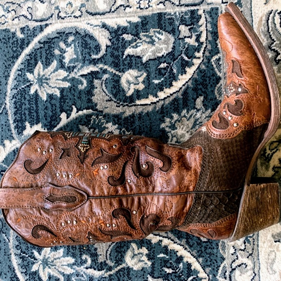 Women's Corral Vintage Cowboy Boots - Picture 4 of 6